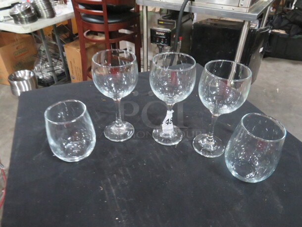 Assorted Glassware. 5XBID