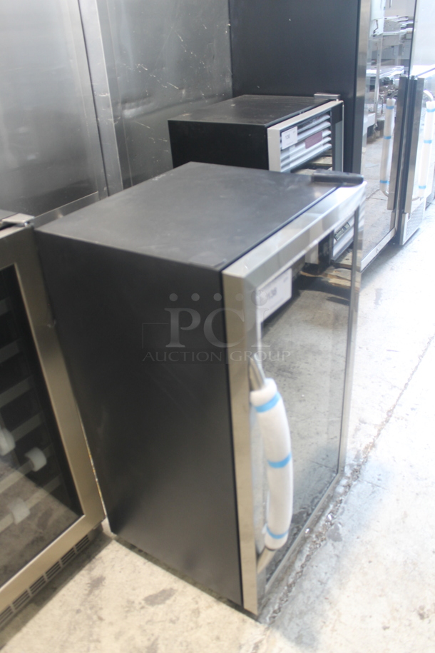 BRAND NEW SCRATCH AND DENT! Avanti BCA306SS-IS Commercial Stainless Steel Glass Door Beverage Cooler With Polycoated Racks. 115V. Tested and Working! - Image 2 of 5