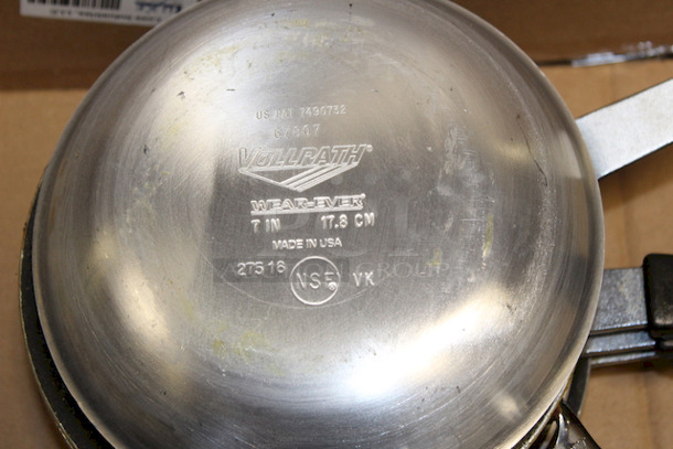 AMAZING! Vollrath 67807 7" Non-Stick Aluminum Frying Pan w/ Vented Silicone Handle. 6x Your Bid - Image 5 of 5