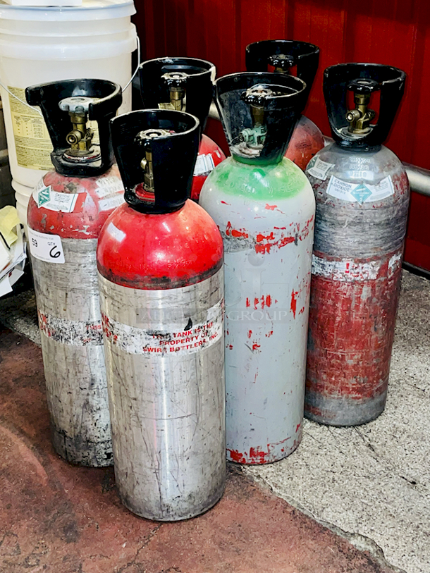 HUGE LOT! Carbon Dioxide UN1013 Tanks. 6x Your Bid.  - Image 1 of 3