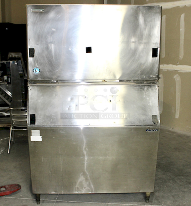 AMAZING! Hoshizaki Km1300SRH 1300lbs Ice Maker, Crescent Cube, Remote Condensed and Follet Bin. Approximate Ice Production of 1296lbs. 208-230v/60hz/1ph (3 Wire With Neutral For 115v). 
Tested, In Working Order. 
48x32x77-1/2 - Image 1 of 6