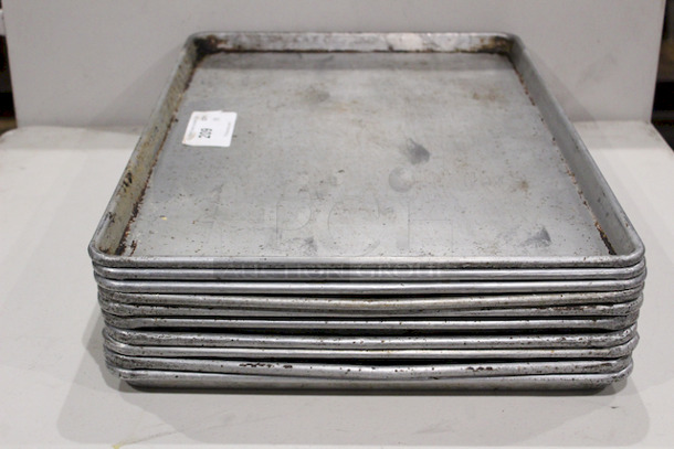 HUGE LOT! Vollrath 9001 Wear-Ever Full Size 16 Gauge 18" x 26" Wire in Rim Aluminum Bun / Sheet Pan
18x25-1/2x1	
10x Your Bid
 - Image 2 of 8