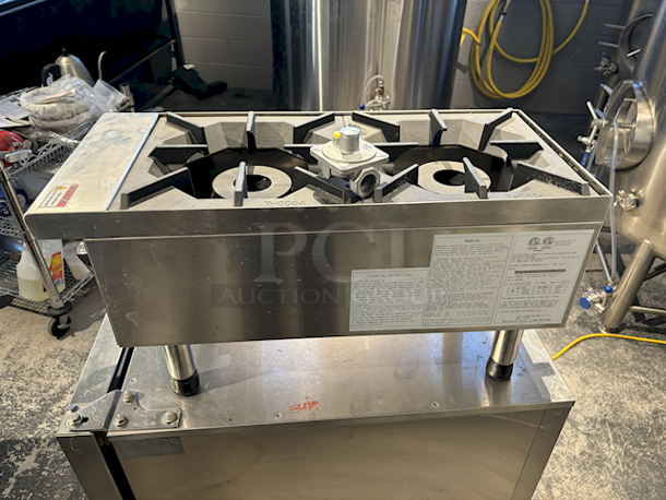 NEW/NEVER USED! Atosa CookRite ACHP-2-NG 12" Natural Gas 2 Burner Manual Control Hot Plate W/ Regulator - 64,000 BTU - Image 5 of 9