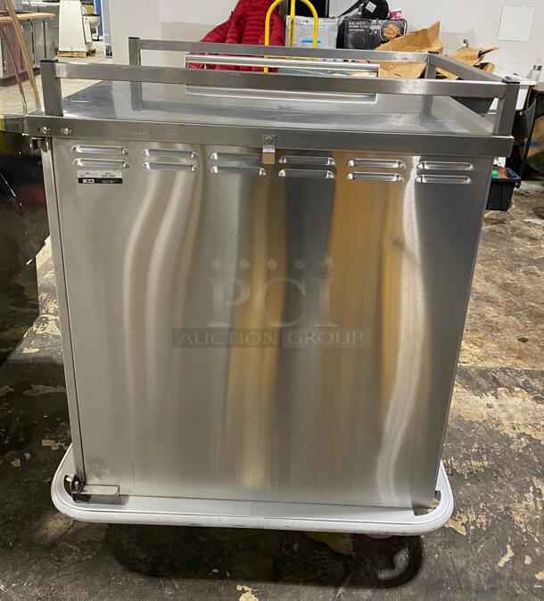 Carter Hoffmann Tray cart


 - Image 4 of 5