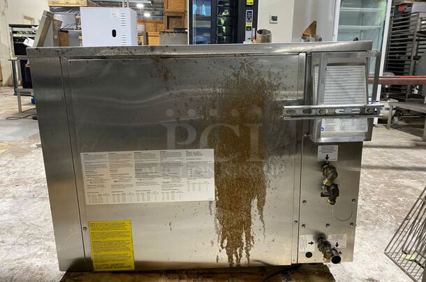 ALTO-SHAMM 10 PAN HALF SIZE NATURAL GAS COMBI-OVEN WITH SMOKER
 - Image 4 of 5