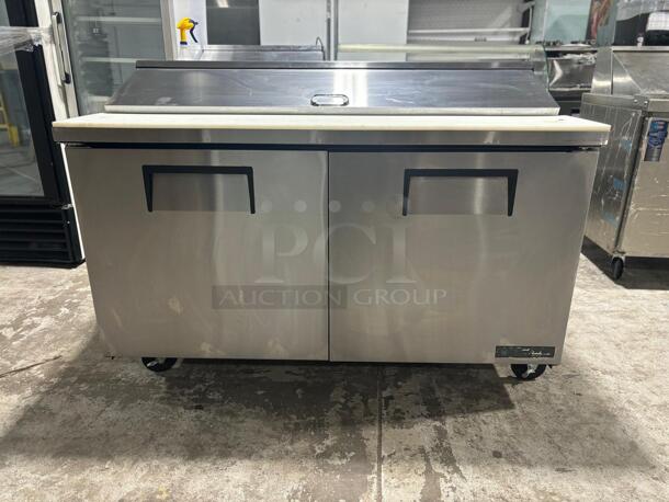 True TSSU-48-12-HC 48" TSSU Series Sandwich/Salad Prep Table w/ Refrigerated Base, 115v
 - Image 7 of 7