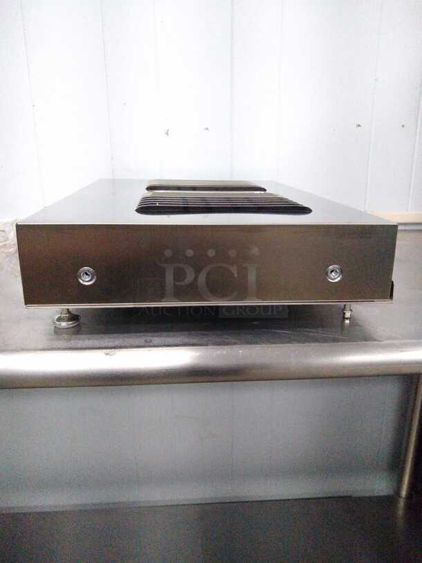 STAINLESS STEEL AMAZING Heated Hot Plate HCA45
 - Image 8 of 9