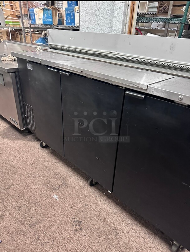 Late Model Fagor Continental FDD-79 79 inch Kegerator Beer Dispenser w/ (3) Keg Capacity - (2) Columns, Black, 115v Tested and Working! - Image 4 of 6