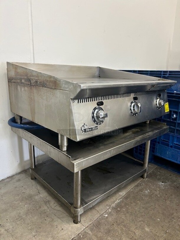 Star 636TF 36 inch Gas Griddle w/ Thermostatic Controls - 1 inch Steel Plate, Working - Image 3 of 8