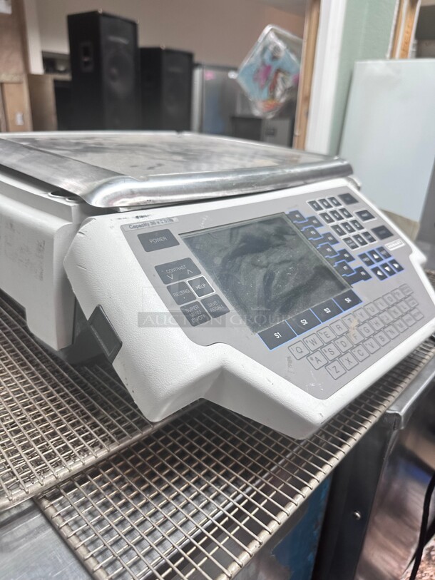 Working Hobart Quantum 30 lb Price Computing Scale - w Printer No Customer Display, 120 v  - Image 3 of 7