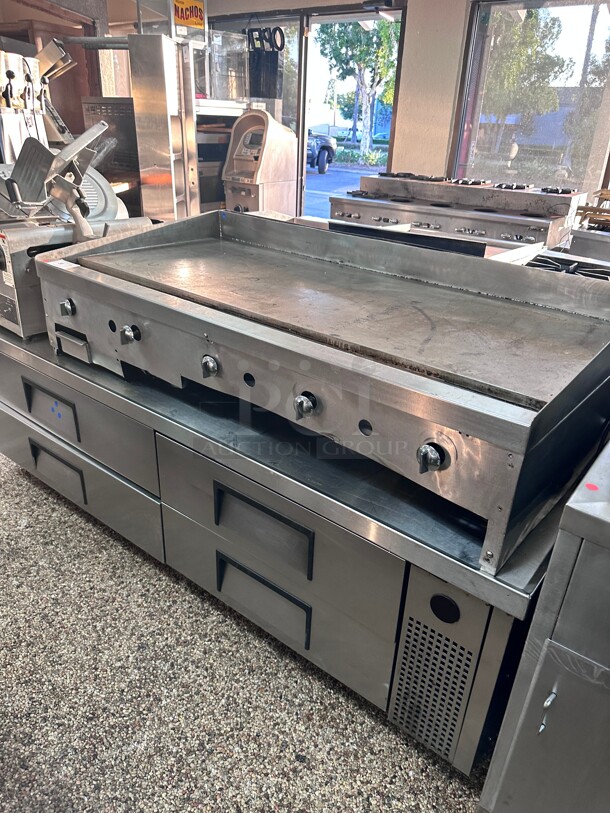 Certified Working! Commercial 60 inch Gas Heavy Duty Flat Grill Griddle NSF With 1 Inch Steel Top  - Image 6 of 7