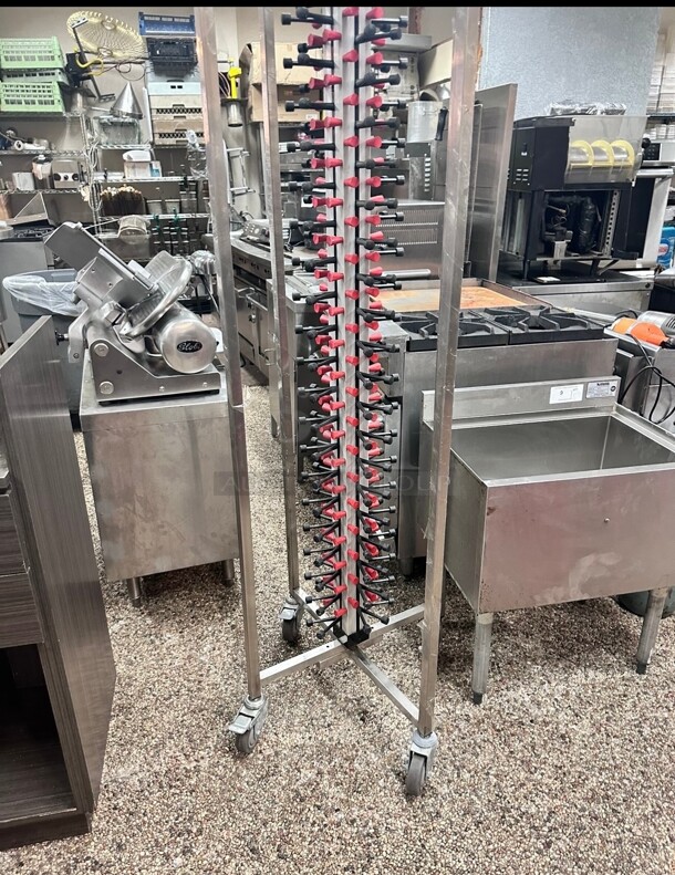 Plate Mate PM84-120 Mobile Plate Rack Holds 84 Plates  - Image 3 of 8