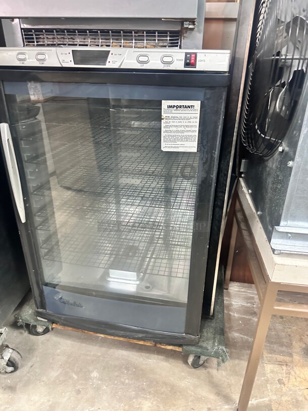 Cabela's 80-Liter Commercial Grade Food Dehydrator 115 Volt Tested and Working - Image 4 of 5