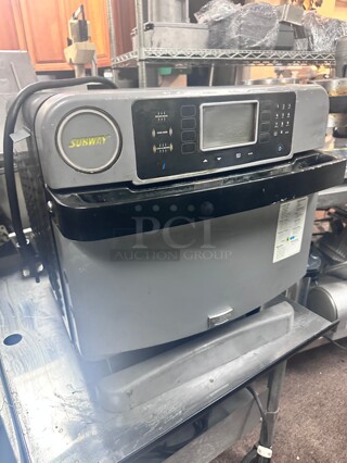 Working Turbochef Encore 2 Rapid Cook Oven - Accelerated Oven 220 Volt 1 Phase 