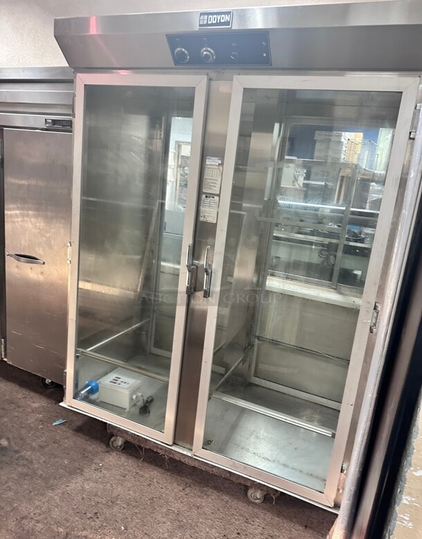 Late Model Doyon E236R Roll-In Proofer For 2 Single Racks, 2 Glass Sections 220 Volt - Image 6 of 9