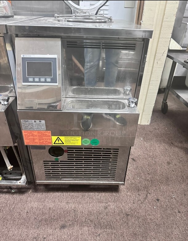Late Model Florntia SL1 Churning Batch Freezer Gelato Machine w/ (1) 15 QT, 220v Working - Image 6 of 8