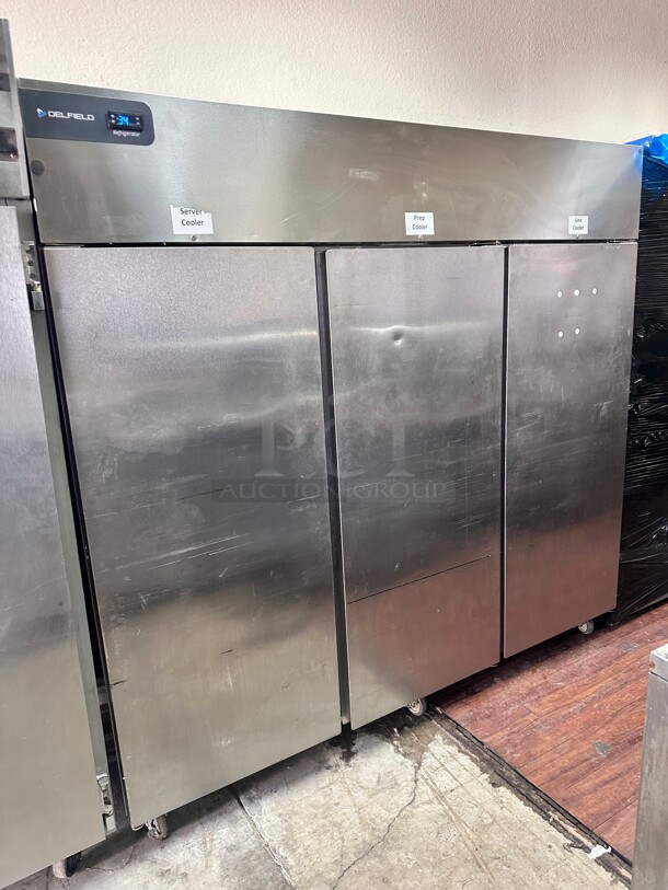 Delfield CSR3P-S 83" Three Section Reach In Refrigerator Solid Doors, 115v Working - Image 2 of 8