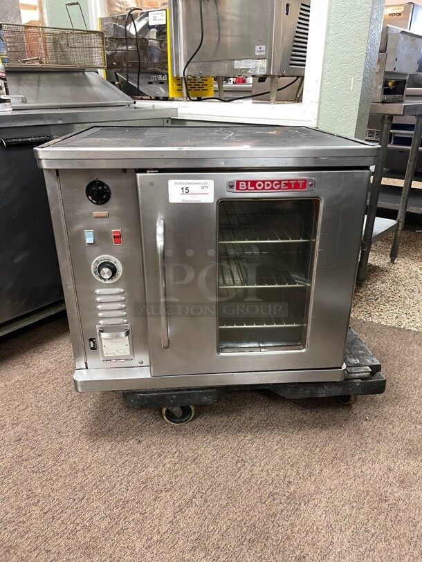 Working! Blodgett CTB Premium Series Replacement Base Unit Half Size Electric Convection Oven with Left-Hinged Door - 208V, 1 Phase, 5.6 kW Tested and Working!