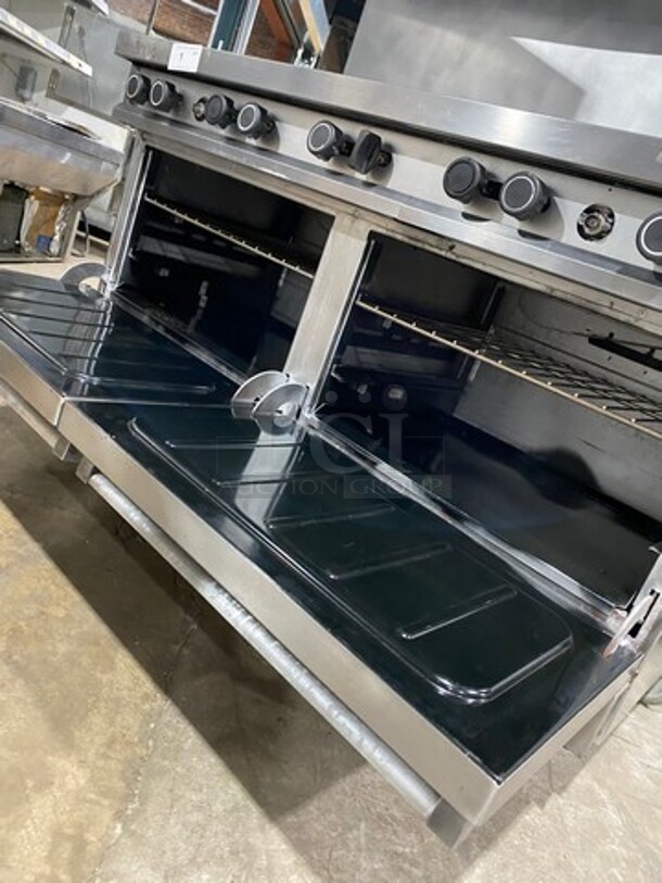 Vulcan Commerical Natural Gas Powered 10 Burner Stove! With Raised Back Splash And Salamander Shelf! With 2 Oven Underneath! All Stainless Steel! On Casters! - Image 7 of 10