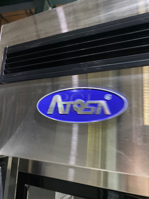 BEAUTIFUL! LIKE NEW! BARELY USED! LATE MODEL! 2021 Atosa Commercial 3 Door Reach In Refrigerator! With Poly Coated Racks! All Stainless Steel! On Casters! Still Under Manufacturers Warranty Model: MBF8508GR SN: MBF8508GRAUS1T0321060800C40016 115V 60HZ 1 Phase - Image 9 of 11