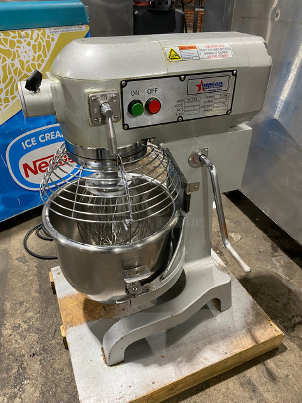 Omcan Commercial Countertop 20Qt Planetary Mixer! With Stainless Steel Bowl And Bowl Guard! With Whisk, Dough Hook, And 2 Paddle Attachments! Model: SP200A SN: 1310202639 110V 60HZ 1 Phase - Image 2 of 10