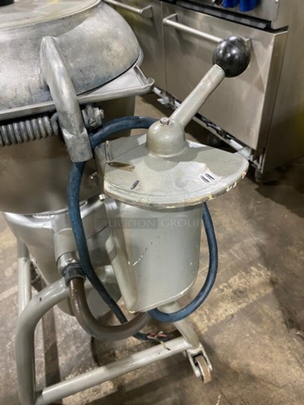 Hobart Commercial Heavy Duty VCM Vertical Cutter/ Mixer/ Mincer! All Stainless Steel! Model: VCM25 SN: U7211909 220V 60HZ 3 Phase - Image 9 of 11