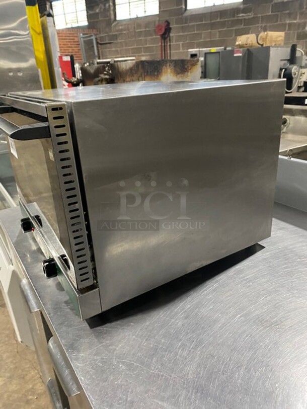 Nice! Winco Commercial Electric Convection Oven! MODEL ECO500 SN: ECO50090001295 120V  - Image 3 of 8