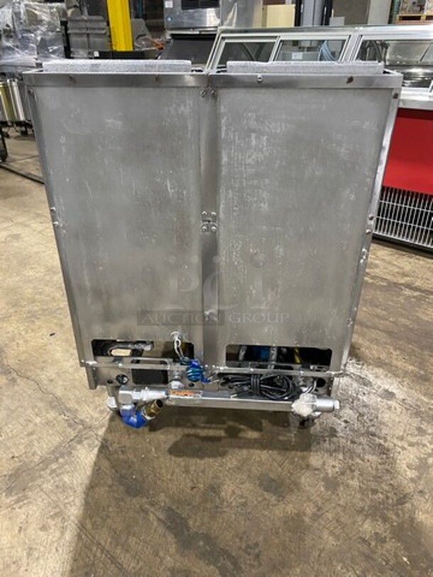 NICE! LATE MODEL! PITCO Soltice Frialator Stainless Steel Commercial Natural Gas Powered 2 Bay Deep Fat Fryer! Model SSH55! On Commercial Casters! - Image 3 of 9