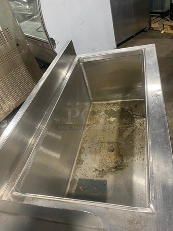 Commercial Undercounter Ice Bin/ Bartender Cocktail Station! With Built In Hand Sink! With Faucet And Handles! Sink Has Side Splashes! With Back Splash! All Stainless Steel! On Legs! - Image 6 of 9