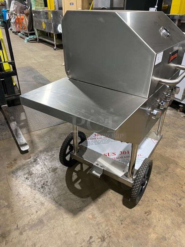 NEW! Sierra LP Powered Outdoor Grill! With Hinged Lid! Open Storage Space Underneath! Solid Stainless Steel! On Casters! Model: SRBQ30 SN: 200802934 - Image 4 of 9