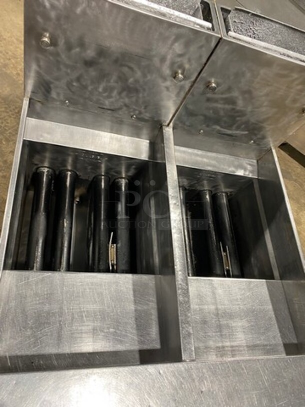 NICE! LATE MODEL! PITCO Soltice Frialator Stainless Steel Commercial Natural Gas Powered 2 Bay Deep Fat Fryer! Model SSH55! On Commercial Casters! - Image 5 of 9
