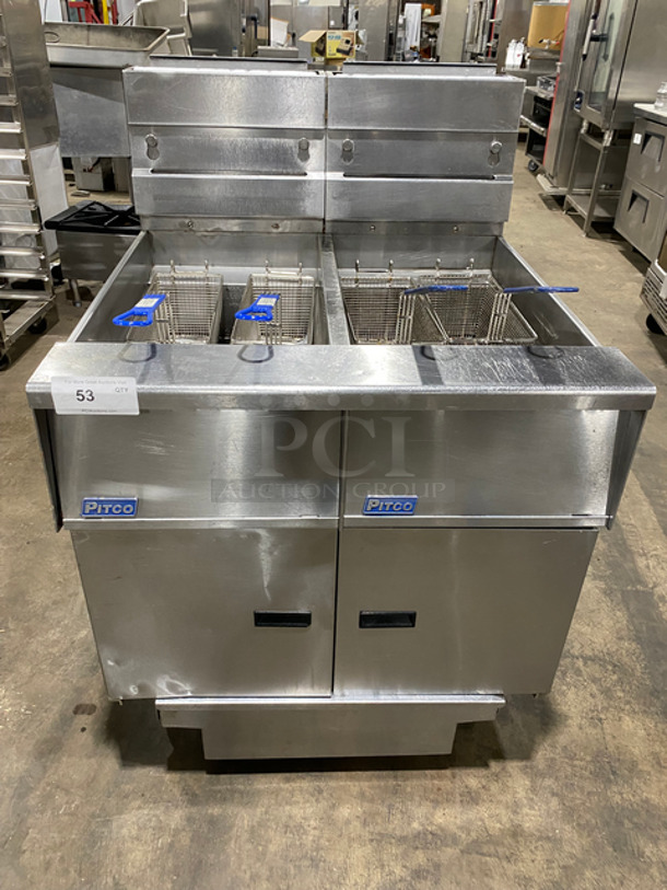 Pitco Frialator Commercial Natural Gas Powered 2 Bay Deep Fat Fryer! With 4 Metal Frying Baskets! With Oil Filter! All Stainless Steel! On Casters! Model: SSH55 SN: G14BD009401