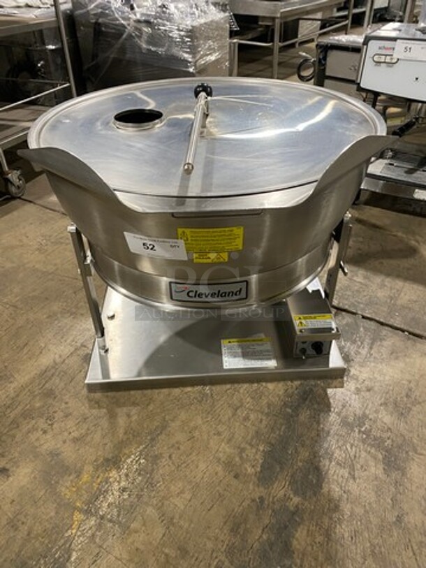 AWESOME! LATE MODEL! Cleveland Commercial Countertop 15 Gallon Tilting Soup Kettle/ Tilt Skillet! All Stainless Steel! Model: SET15 SN: 160323052122 208V 60HZ 1/3 Phase! Working When Removed! 