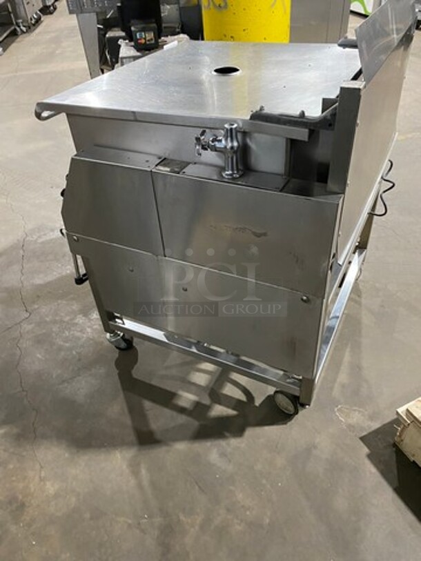 FAB! Market Forge Heavy Duty LP/Natural Gas Powered Tilted Skillet/Braising Pan! On Casters! WORKING WHEN REMOVED! - Image 4 of 10
