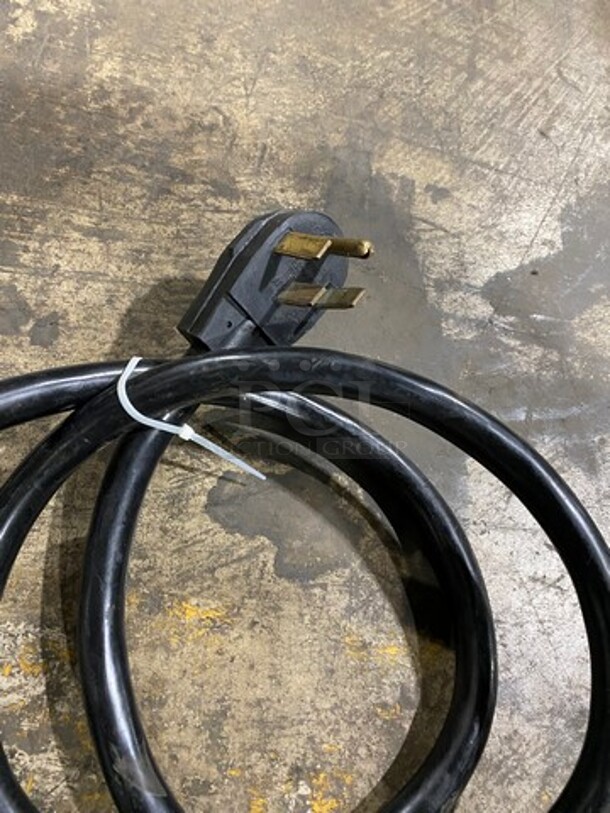 AWESOME! LATE MODEL! Cleveland Commercial Countertop 15 Gallon Tilting Soup Kettle/ Tilt Skillet! All Stainless Steel! Model: SET15 SN: 160323052122 208V 60HZ 1/3 Phase! Working When Removed!  - Image 8 of 8