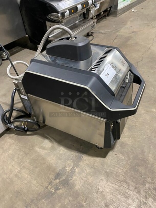 GREAT! LATE MODEL 2018! Electrolux Commercial Countertop Electric Powered Infared Flat Press! With Digital Controls! Stainless Steel Body! On Small Legs! Model: HSPP2RPRS SN: 81210010 208V 60HZ 1 Phase - Image 3 of 9