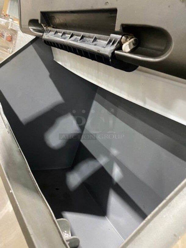 Manitowoc Commercial Ice Maker Machine! With Commercial Ice Bin! All Stainless Steel! On Legs! Model: ID1802A261 SN: 1101196674 208/230V 60HZ 1 Phase! Not Working! - Image 6 of 7