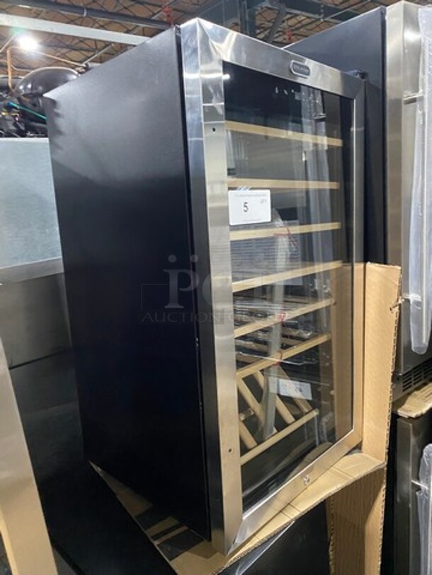 NEW! OUT OF THE BOX! SCRATCH-N-DENT! Whynter Single Door Wine Bottle Cooler/Chiller! With View Through Door! With Wooden Wine Racks! 34 Wine Bottle Capacity! Model: FWC341TS - Image 2 of 7
