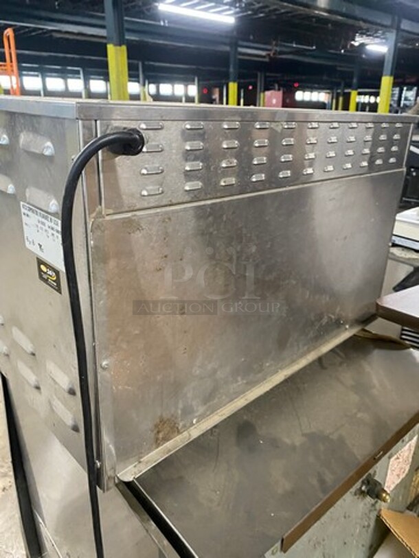 Hatco Commercial Countertop Food Warmer! All Stainless Steel! Model: GRMW3 SN: 3982250726 120V 60HZ 1 Phase - Image 3 of 8