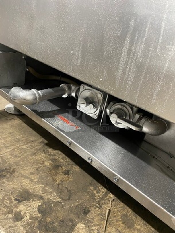 MagiKitch'n Commercial Countertop Gas Powered Flat Top Griddle! With Back And Side Splashes! All Stainless Steel! On Small Legs! - Image 8 of 9