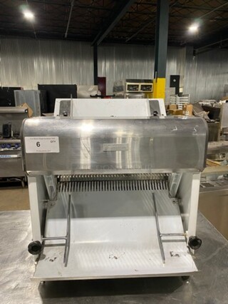 LATE MODEL! 2019 Two Thousand Commercial Countertop Bread Loaf Slicer! Model: TTD7B 110V 60HZ 1 Phase