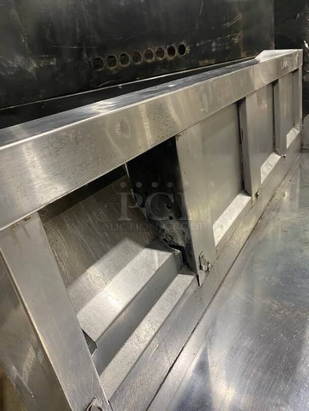 Lang Commercial Countertop Natural Gas Powered Mirror Shine Flat Top Griddle! With Thermostatic Controls! Built In Hood! With Back And Side Splashes! All Stainless Steel! On Legs! SELECTRONIC SERIES! - Image 6 of 10