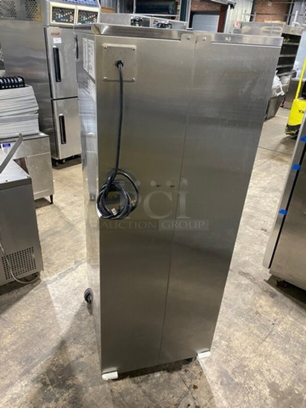 SWEET! LATE MODEL! 2015 FWE Electric Powered Food Warming Cabinet! With Solid Split Door! All Stainless Steel! On Casters! Model: TST16CHP SN: 154334202 120V 60HZ 1 Phase - Image 4 of 8