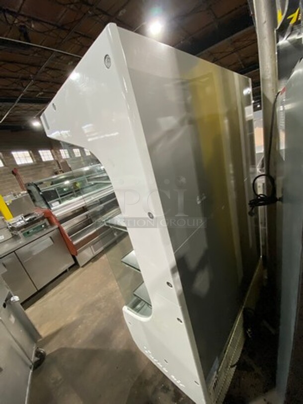 Turbo Air Commercial Refrigerated Grab-N-Go Open Case Merchandiser! With View Through Sides! With Front Cover! Model: TOM50W SN: OM50011005 120V 60HZ 1 Phase - Image 4 of 8