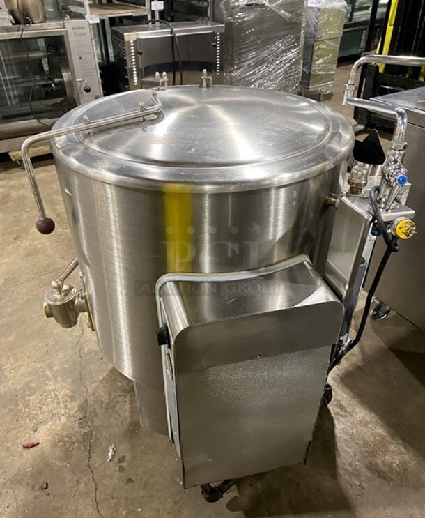 Nice! Vulcan Stainless Steel Jacketed Natural Gas Soup Kettle! On Legs! - Image 4 of 10