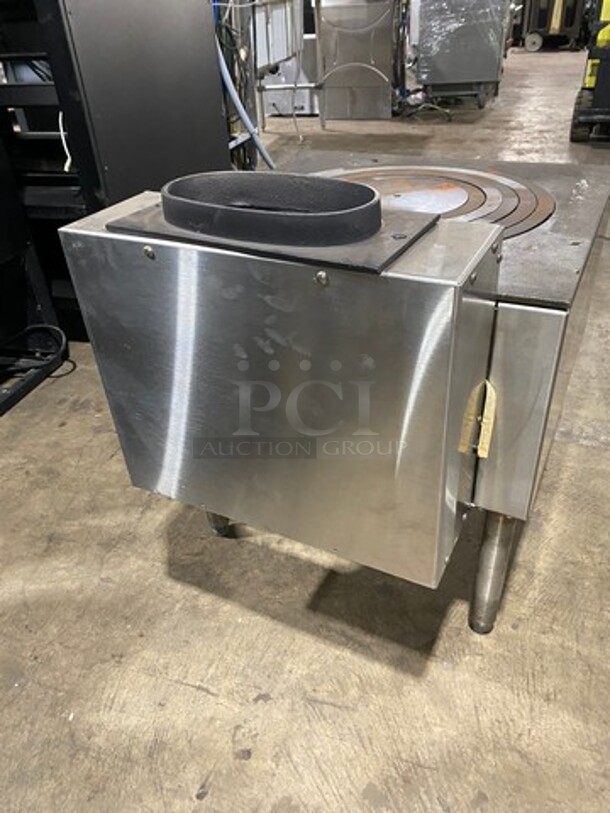 WOW! BRAND NEW! NEVER USED! Vulcan Commercial Natural Gas Powered 5 Ring Jet Burner Stock Pot! All Stainless Steel! On Legs! Model: SPR10005 SN: 481079555RS - Image 3 of 9