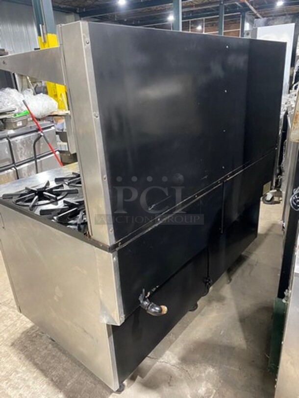 Southbend Commercial Natural Gas Powered 12 Burner Stove! With Raised Back Splash And Salamander Shelf! With 2 Full Size Oven Underneath! All Stainless Steel! On Casters! WORKING WHEN REMOVED! - Image 4 of 10
