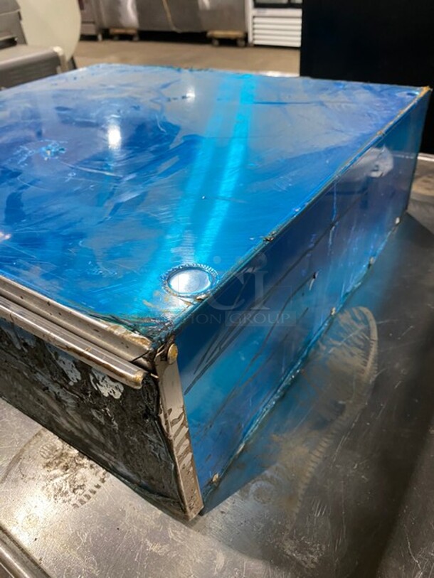 Stainless Steel Countertop Warming Drawer! - Image 2 of 9