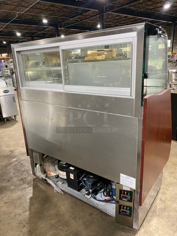 COOL! Kinco Commercial Refrigerated Open Grab-N-Go Display Case Merchandiser! With Front Cover! With Top Refrigerated Closed Display Case Merchandiser! With Rear Access Doors! 220V 60HZ 1 Phase - Image 4 of 10