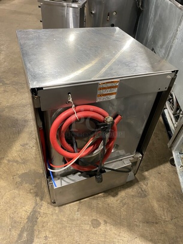 Hobart New Body Style Under The Counter Dishwasher! All Stainless Steel! Model: LXEC SN: 231178591 120V 60HZ 1 Phase - Image 3 of 9